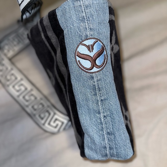 Salvage Sacs Greek Key crossbody (new) - Picture 3 of 5